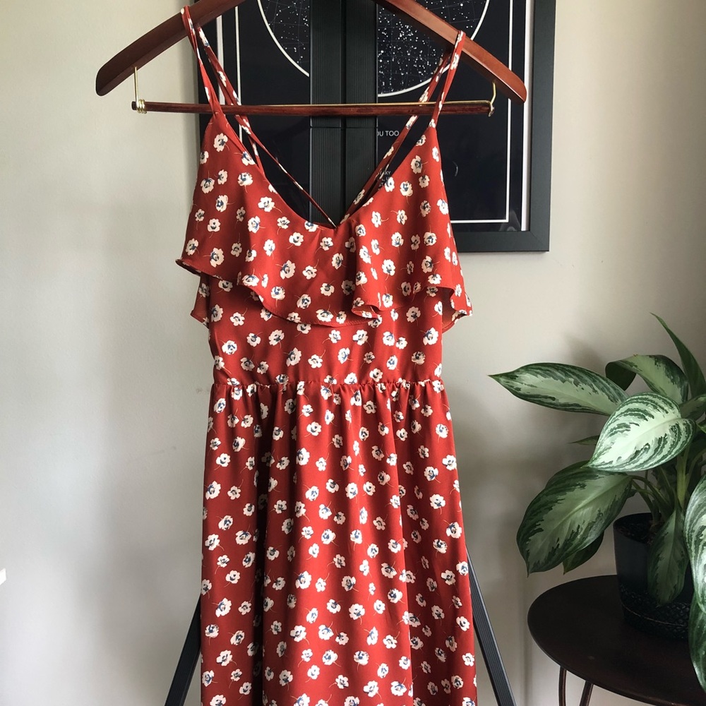 Sun dress with cross straps